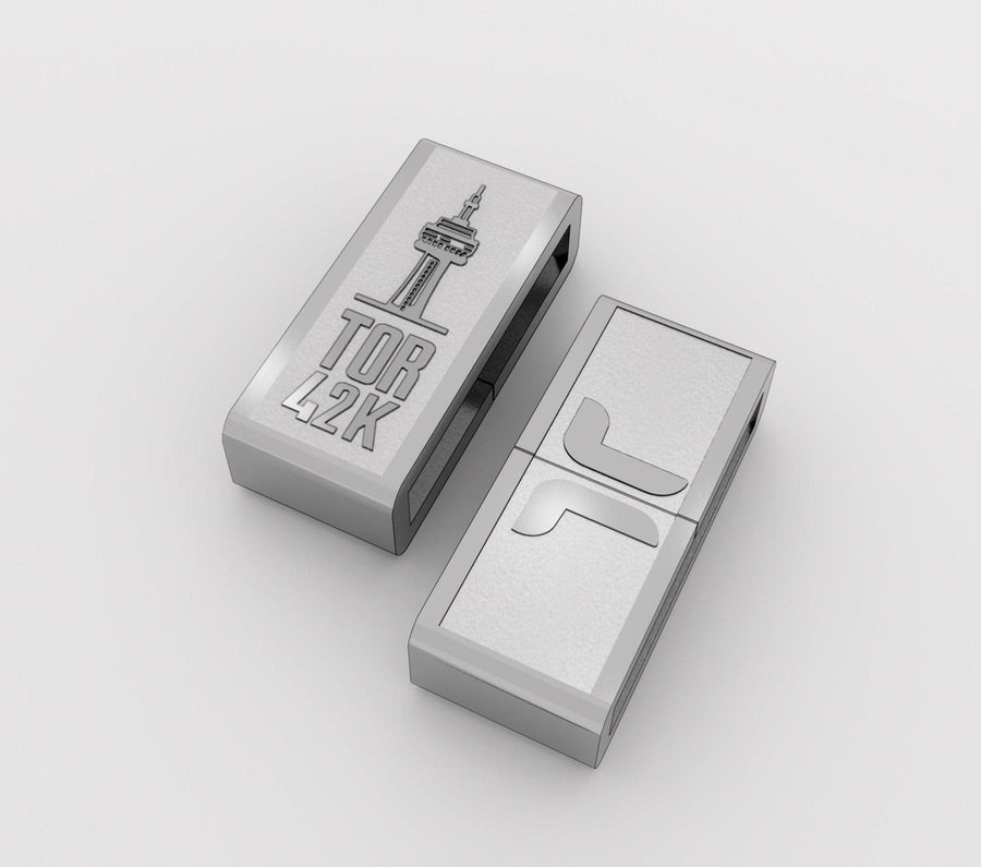 Toronto 26.2 running charm — engraved stainless-steel marathon medal charm on a THERSIPO bracelet