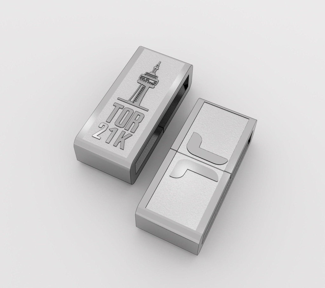 Toronto 13.1 running charm — engraved stainless-steel marathon medal charm on a THERSIPO bracelet